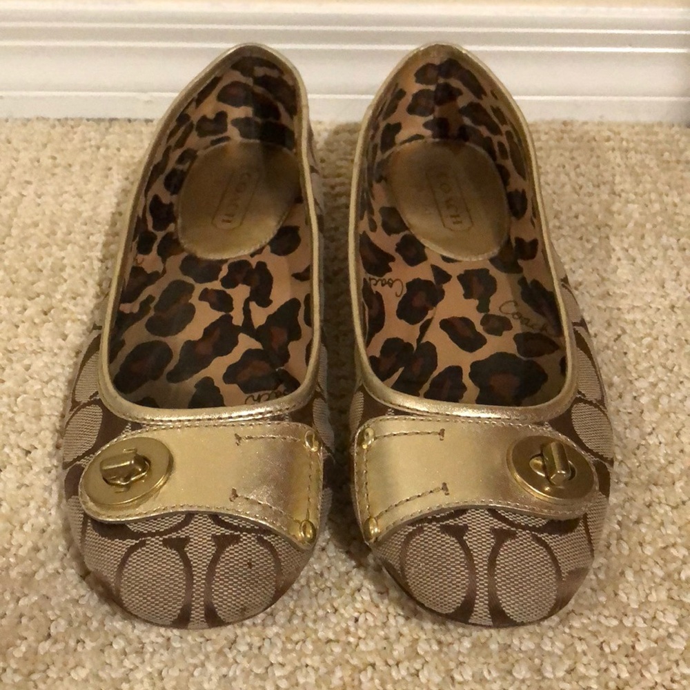 Coach flats 8.5 gold buckle